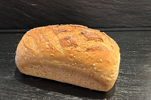 Brot, grobkörnig, Hausbrot, Winzer, Uracker, 10-Korn, Balance, Vollkorn, Schraube, Spezialbrot